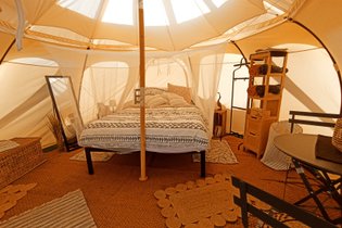 Tente et tente lodge Tarn