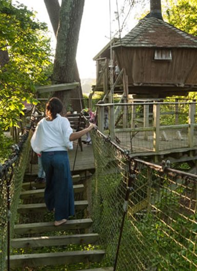 La Cabane perchée Baman à Ploemel