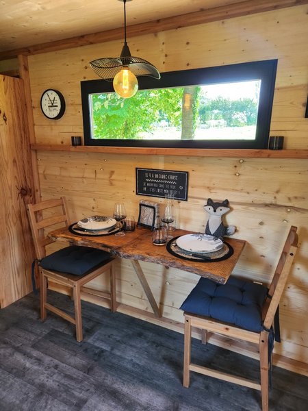 Hébergement AbracadaRoom : La Roulotte & spa - Image 8