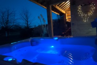 La Cavalière & Spa Vue Nature au bord de l'eau & Tandem