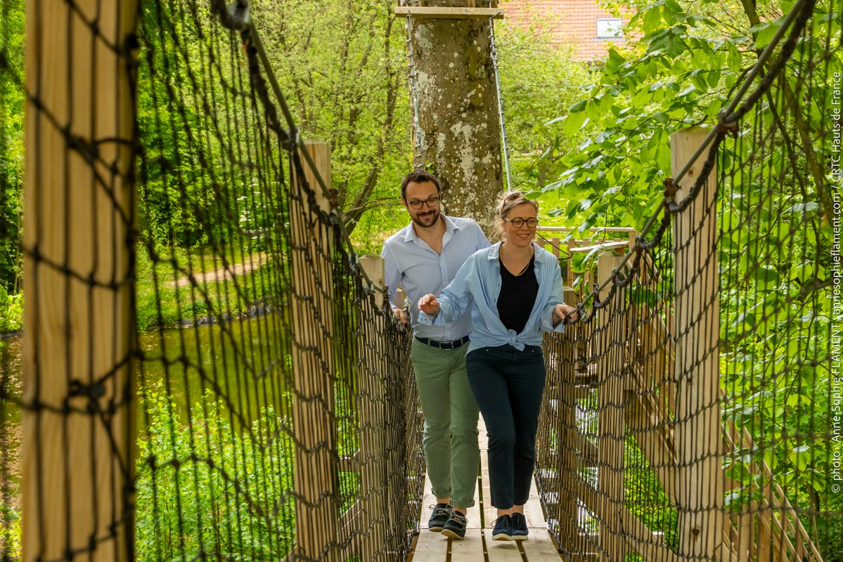 La cabane Haut-Perchée & Spa à Wail (44)