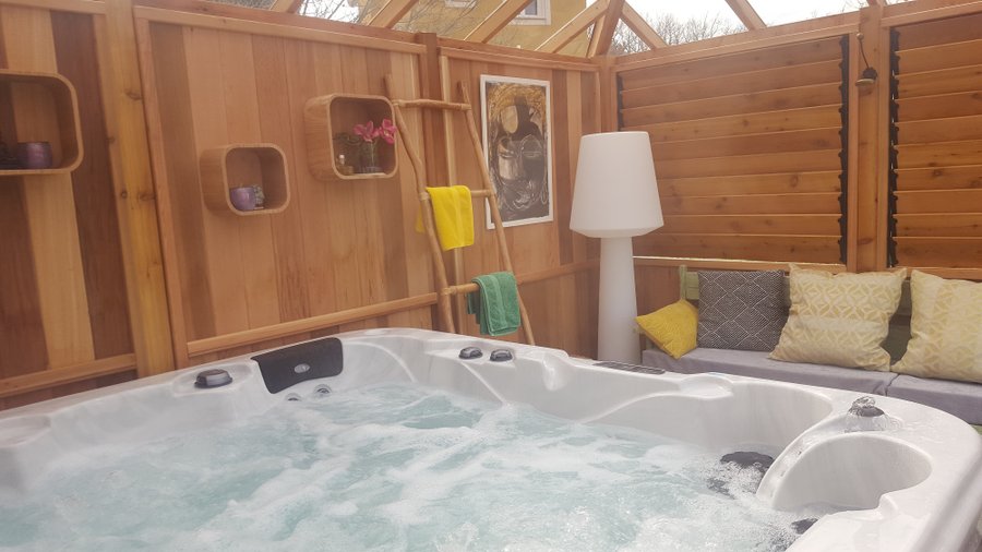 Hébergement AbracadaRoom : Tente Lodge Spa La Pinède - Image 3