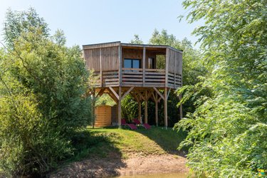 Lodge pilotis Vaudésir & Spa à Chablis (1)