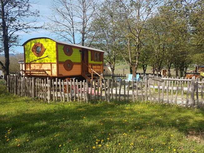 Hébergement AbracadaRoom : Roulotte la Campagnarde - Image 1