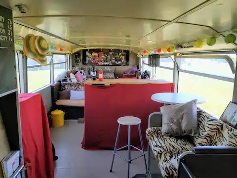 Domaine AbracadaRoom : YeSlowBus - Image 8