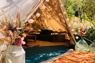 Le Tipi étoilé dans la vallée