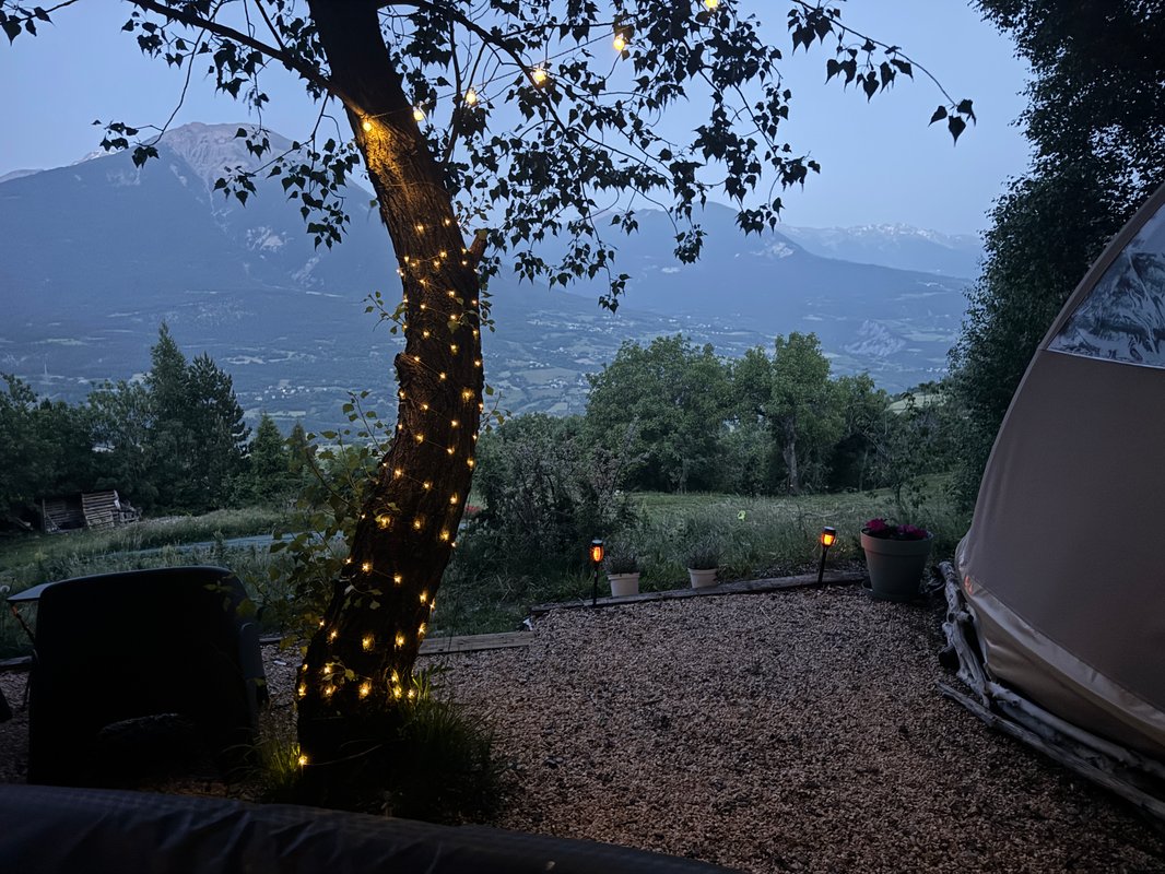 Wigwam montagnard & Spa à Châteauroux-Les-Alpes (10)