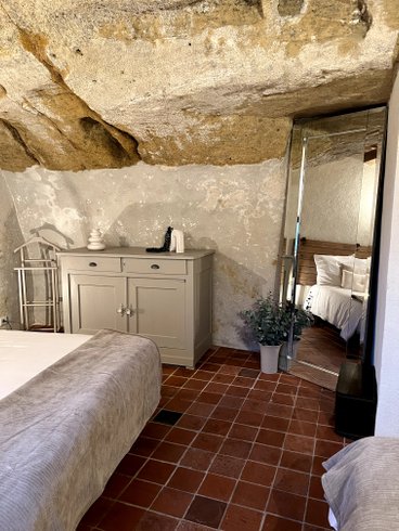 Hébergement AbracadaRoom : Entre Nous - Au Troglo & Spa - Image 24