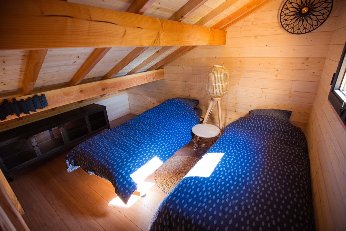 Cabane Spa dans les arbres - 6 personnes à La Guyonniere (9)