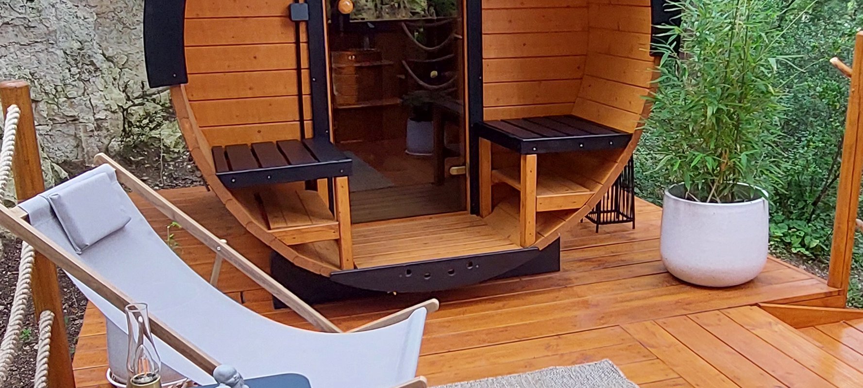 Cabane perchée GAIA & Spa à Sarrant (15)