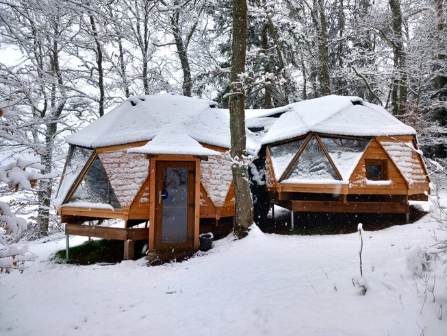 Hébergement AbracadaRoom : Double Dôme au bord d'un lac - Image 3