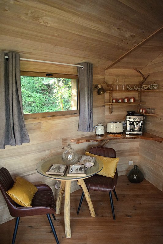 Cabane perchée ASTERIA & Spa à Sarrant (16)
