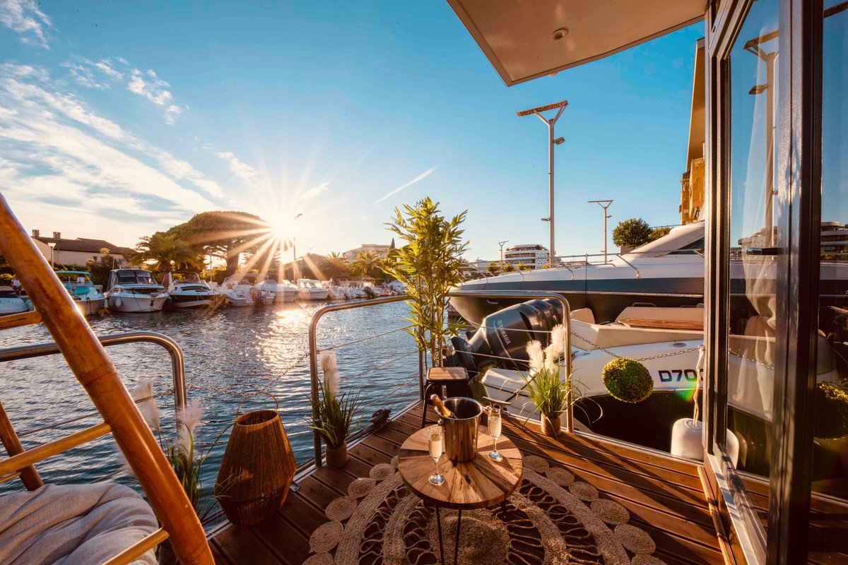 L'Escale Royale : Houseboat La Forum Julii à Fréjus (7)