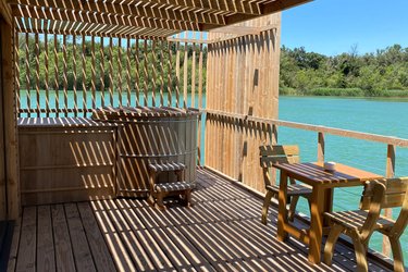 Cabane Spa Paradis à Sorgues (2)