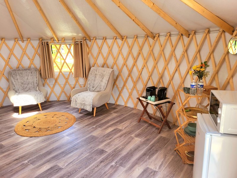 Hébergement AbracadaRoom : Yourte & Spa - Image 8