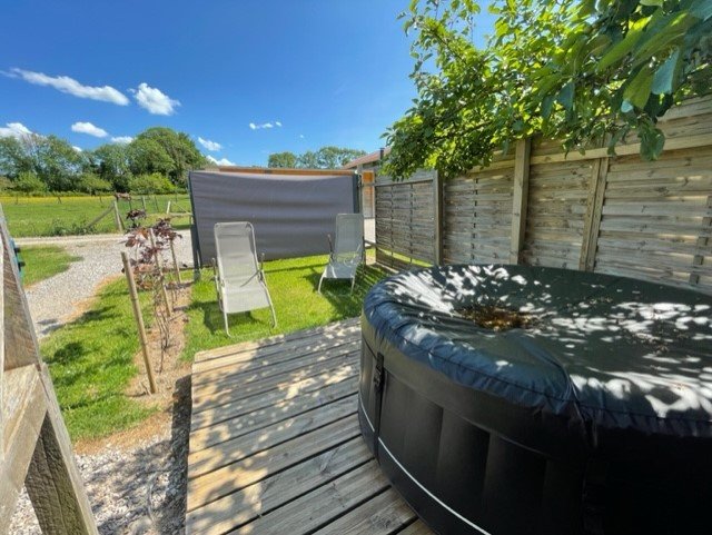 Domaine AbracadaRoom : La maison du bonheur  " roulotte" - Image 4