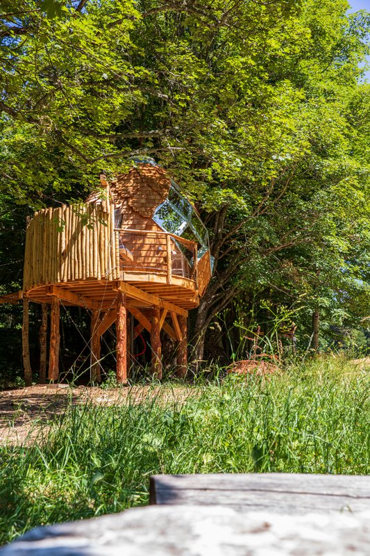 La Pomme de Pin Perchée, cabane romantique pour 2 à Autrans (51)