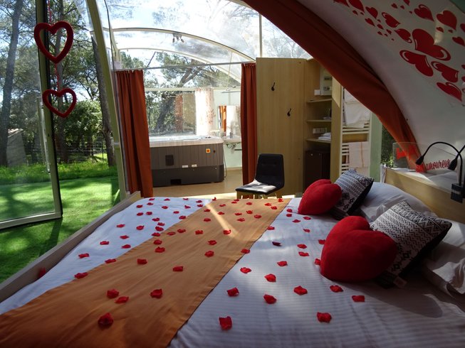 Hébergement AbracadaRoom : Bulle Spa sous les Pins - Image 3