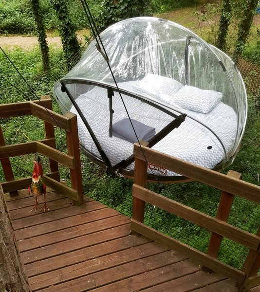 Hébergement AbracadaRoom : Bulle Mi-Hauteur la Maison du Rocher - Image 4