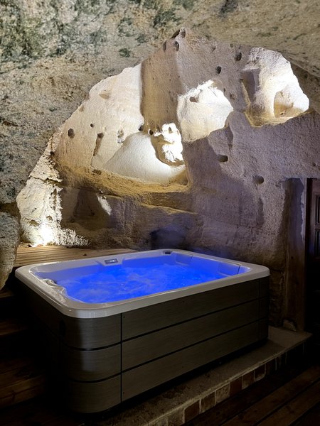 Hébergement AbracadaRoom : Entre Nous - Au Troglo & Spa - Image 7