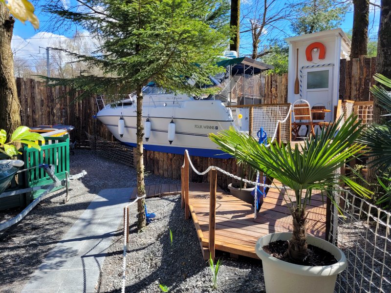 Domaine AbracadaRoom : Le mini port - Image 1