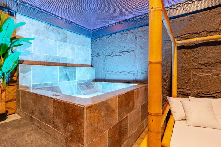 Hébergement AbracadaRoom : GAÏA • Filet suspendu, spa et suite privative - Image 8