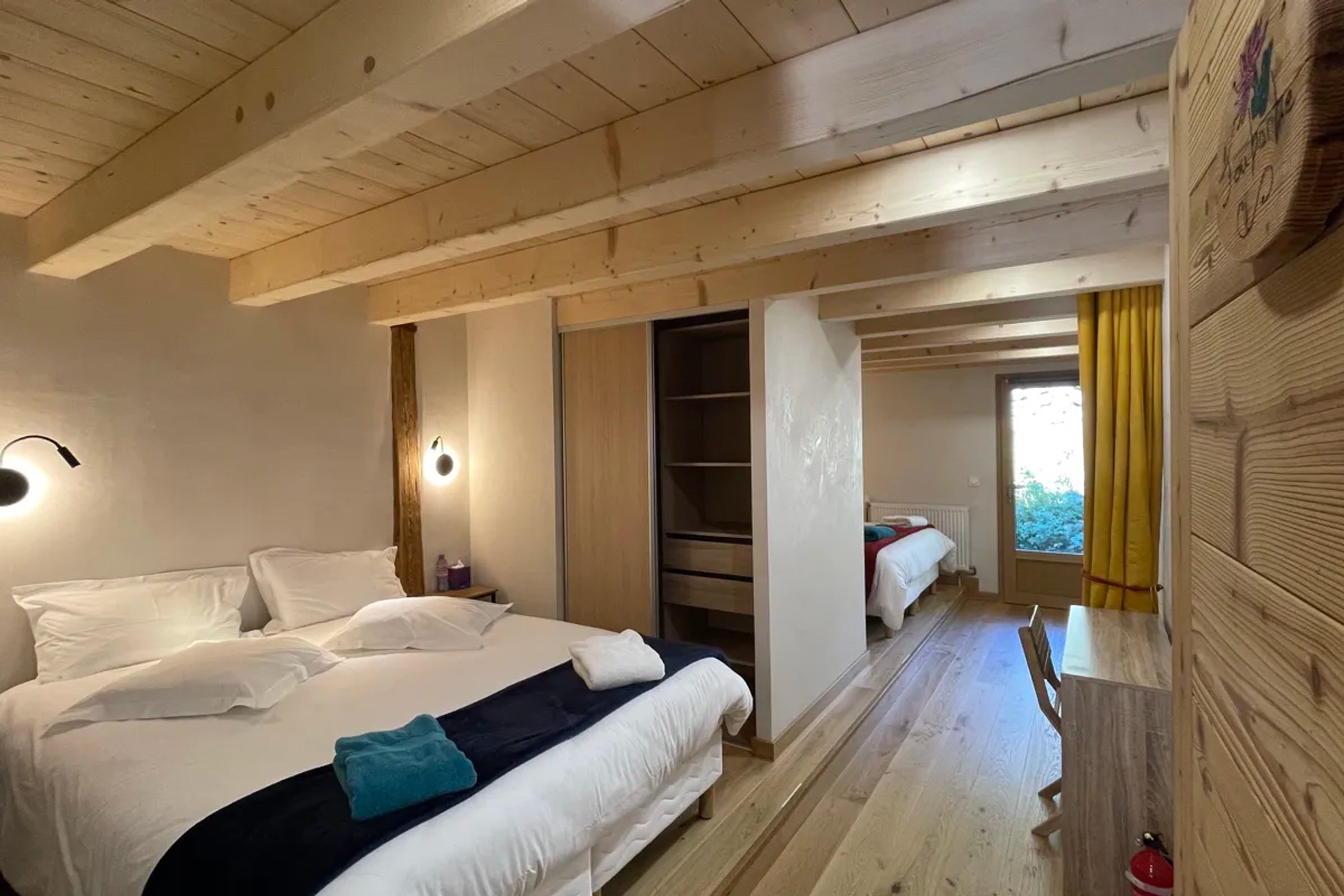 Hébergement UnicStay : Chambre parentale confort - Joubarbe à Taninges