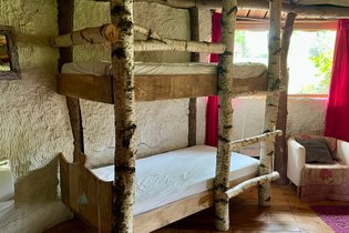 LE NID DANS LES BRUYERES