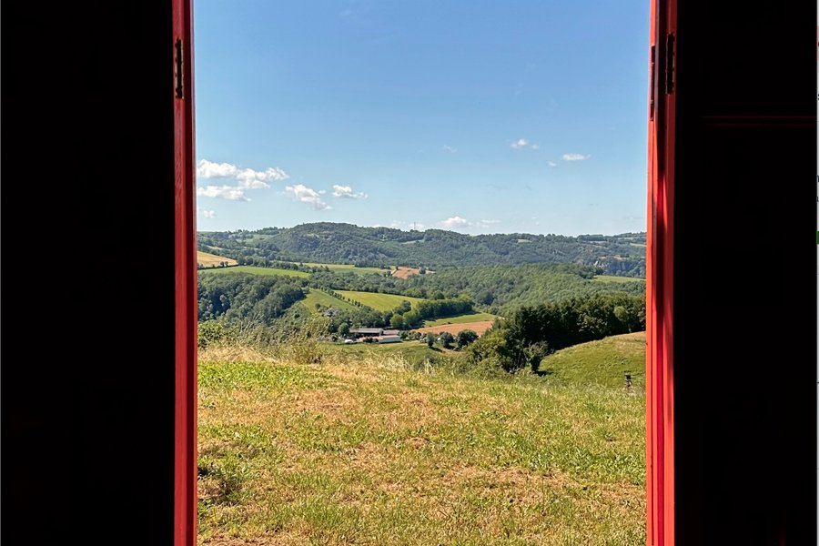 Yourte avec piscine partagée, vue panoramique — photo 2