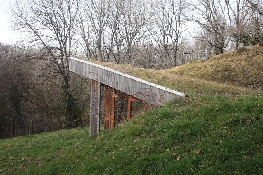 Hébergement AbracadaRoom : Les cabanes autour du tilleul, La cabane rouge - Image 1