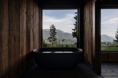 Unik Lodges Annecy - La Brume - Nuit insolite avec vue montagne et piscine privée chauffée à Leschaux (3)