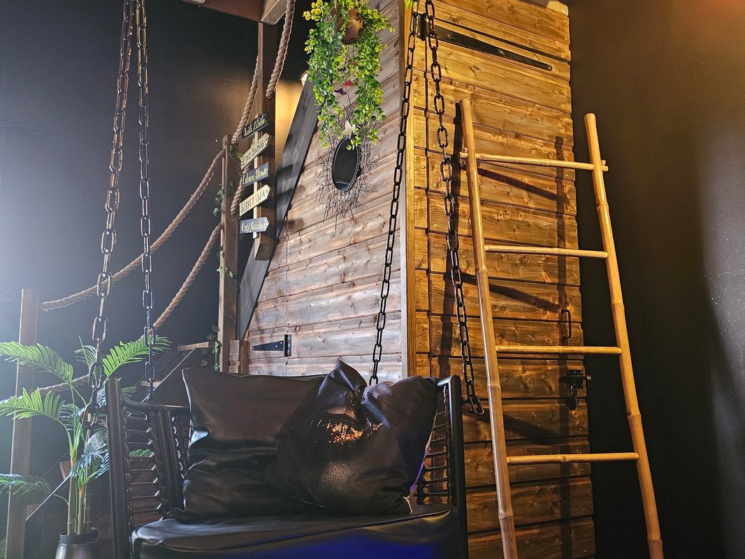 Secret love garden loveroom n'spa à Soleymieu (43)