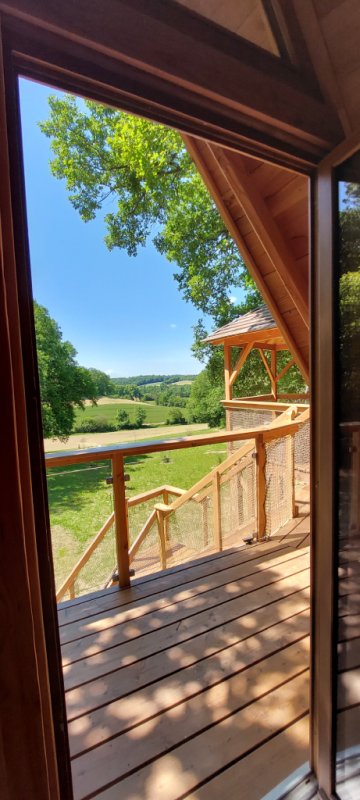 Cabane perchée BLOOMA & Spa à Sarrant (7)