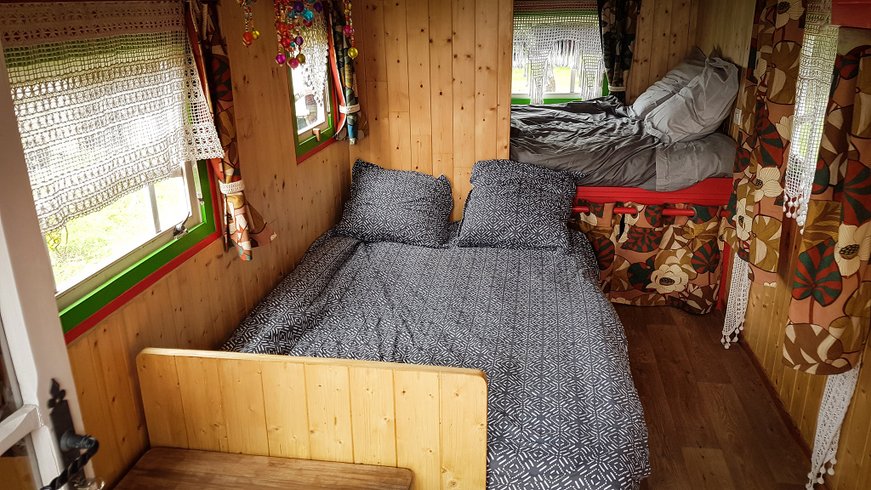 Hébergement AbracadaRoom : Roulotte climatisée avec piscine naturelle - Image 12