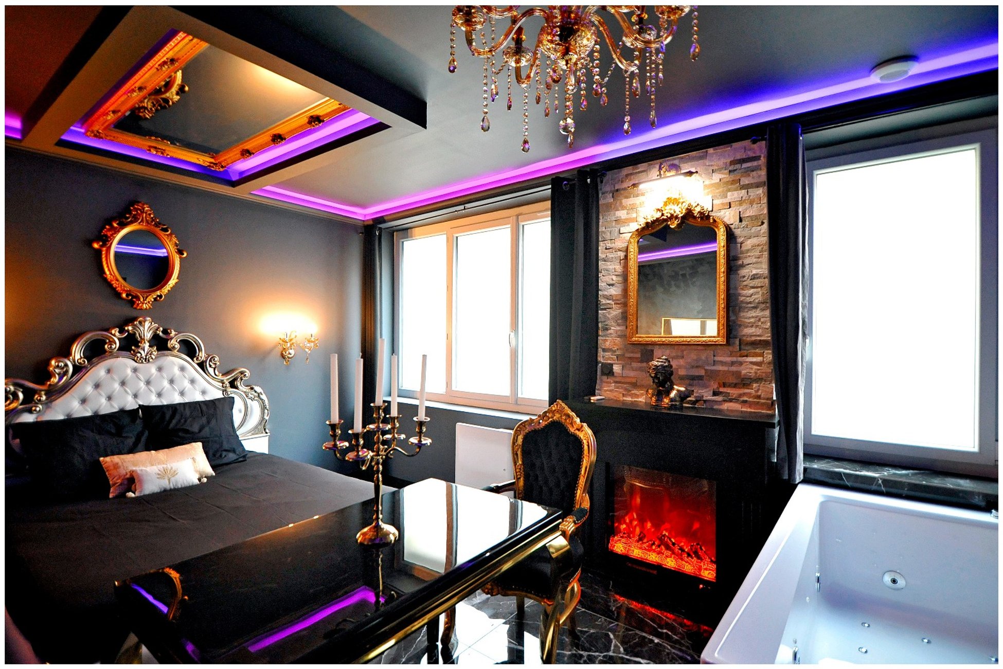 Hébergement UnicStay : La suite MAJESTUEUSE, SPA XXL, CHEMINÉE LUXE, 5 min du centre à Bourgoin Jallieu