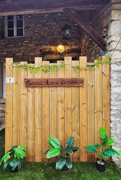 Hébergement AbracadaRoom : Secret love garden loveroom n'spa - Image 8