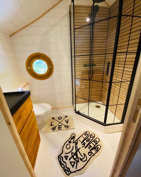 Hébergement AbracadaRoom : La Maison de Merlin, cabane magique avec SPA - Image 21