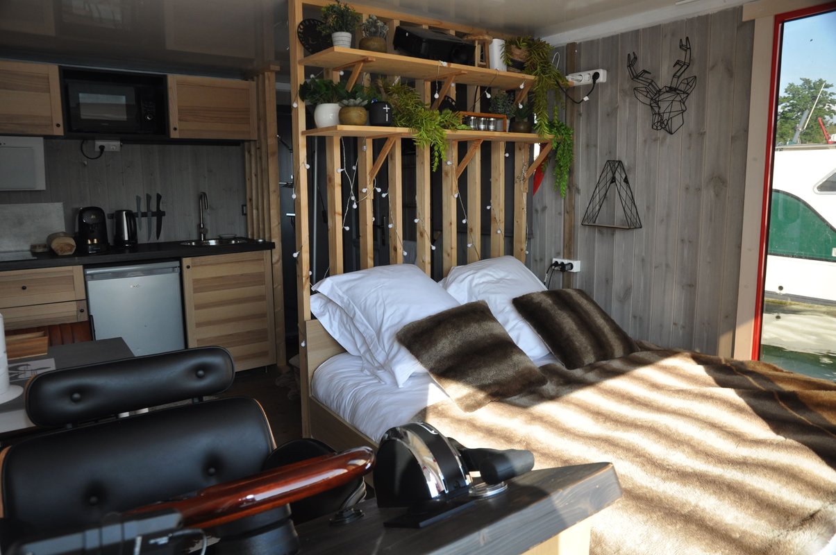 Stockholm & Spa à Saint-Martin-La-Garenne (35)
