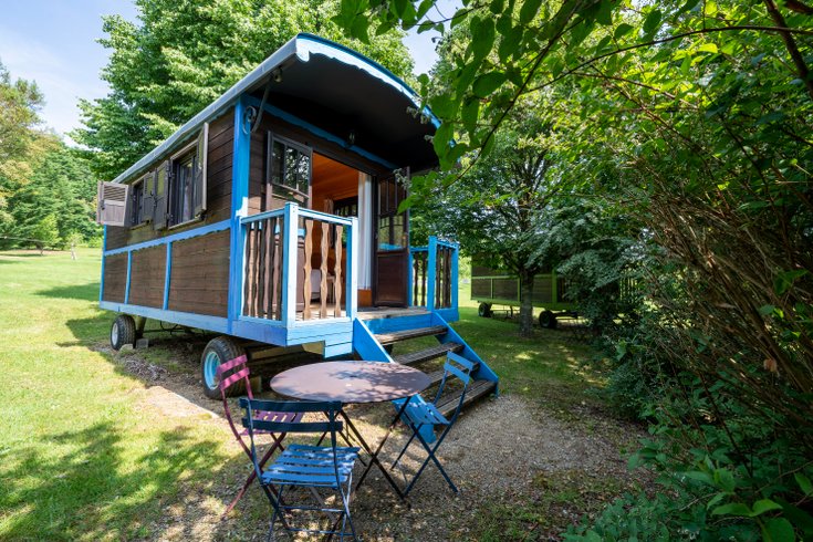 Hébergement AbracadaRoom : Roulotte Gîte familiale - Image 1