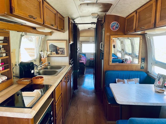 Hébergement AbracadaRoom : Niagara Airstream - Image 5
