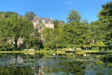 Le Cocon de Pierre, Gîte troglodyte d'exception à Saint Paterne Racan (3)