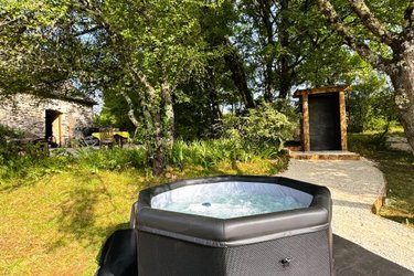 Le Refuge des Etoiles & Spa privatif à Larnagol (3)