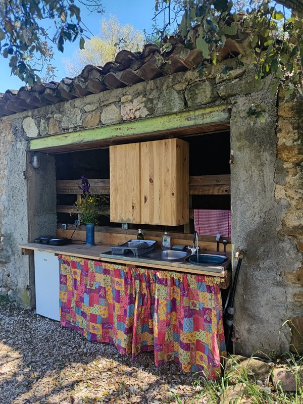 Yourte à la ferme des bréguières à Esparron De Pallieres (8)