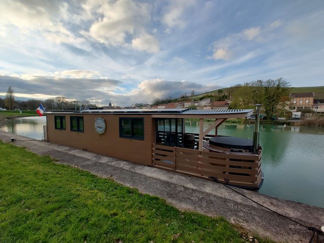 Hébergement AbracadaRoom : House Boat avec SPA naviguant en Champagne - Image 17