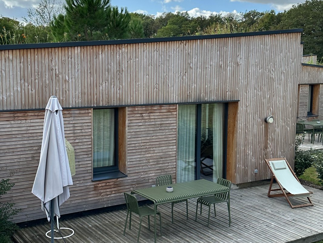 Ecolodge 3 - Bien-être & Balnéo à Yvre L'eveque (1)