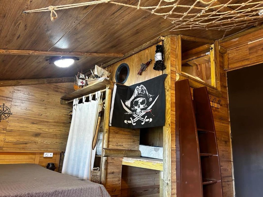 La Chambre des Pirates à Sainte Marie La Mer (6)