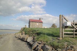 Cabane de douanier en baie du Mont Saint Michel