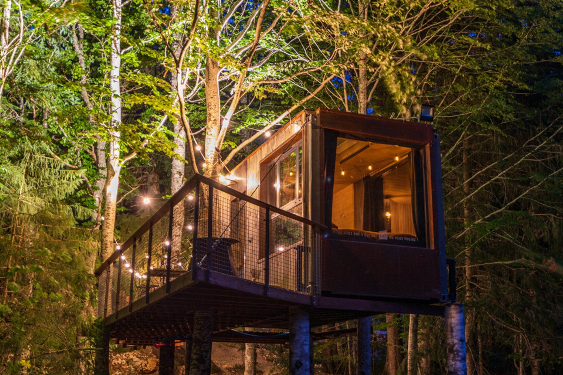 Hébergement UnicStay : Cabane perchée, un cadre exceptionnel en pleine nature à Autrans
