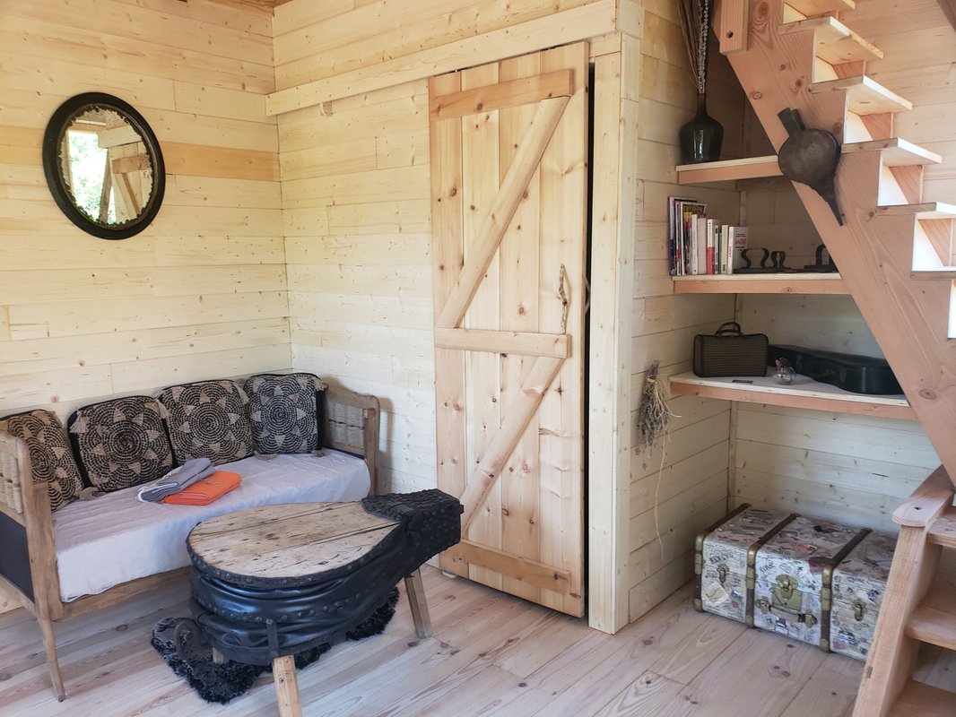 Ma cabane des rails & SPA à Chartrier Ferriere (18)