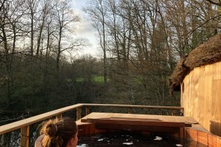 Cabane sur pilotis Mayenne